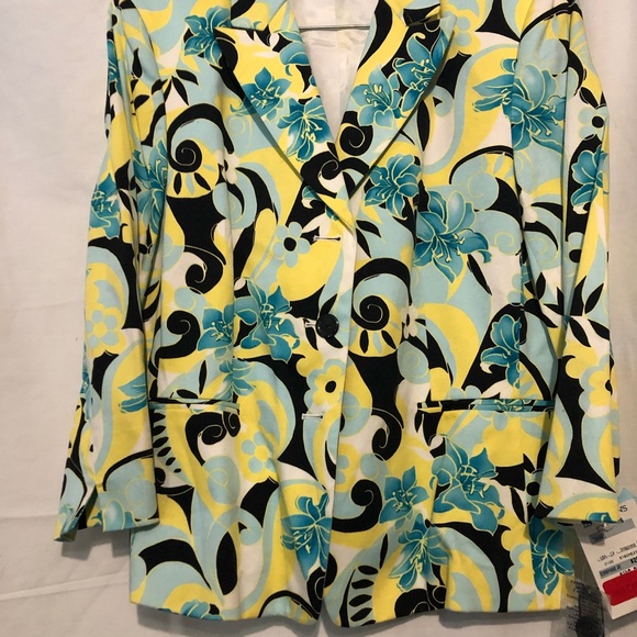 Floral jacket - Picture 3 of 4